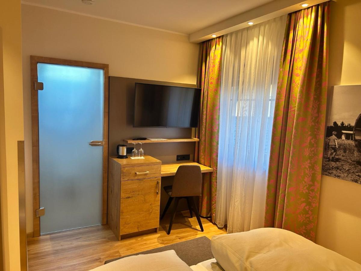Laupus-Hof Apartment Bad Vilbel Bagian luar foto