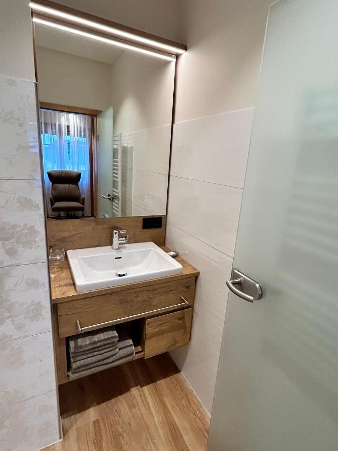 Laupus-Hof Apartment Bad Vilbel Bagian luar foto