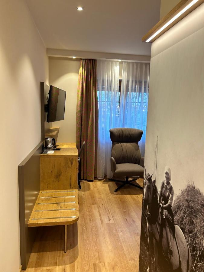 Laupus-Hof Apartment Bad Vilbel Bagian luar foto